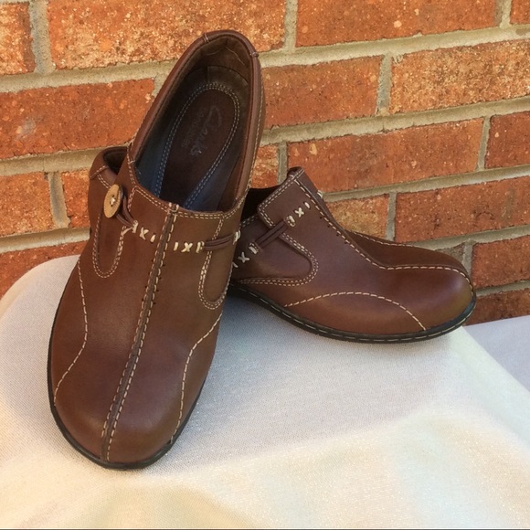 clarks womens shoes bendables